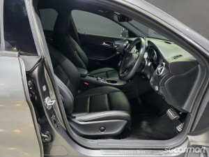 Mercedes-Benz CLA-Class CLA180 Urban