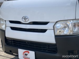 Toyota Hiace 3.0A DX