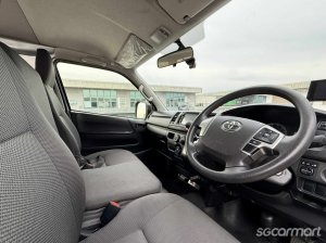 Toyota Hiace 2.8A DX