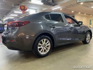 Mazda 3 1.5A Deluxe Sunroof