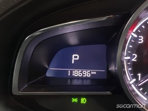 Mazda 3 1.5A Deluxe Sunroof