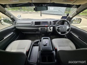 Toyota Hiace Commuter 2.8A GL High Roof