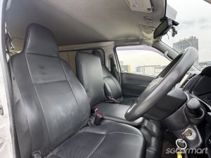 Toyota Hiace 3.0M (COE till 10/2030)