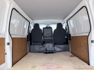Toyota Hiace 3.0M (COE till 10/2030)