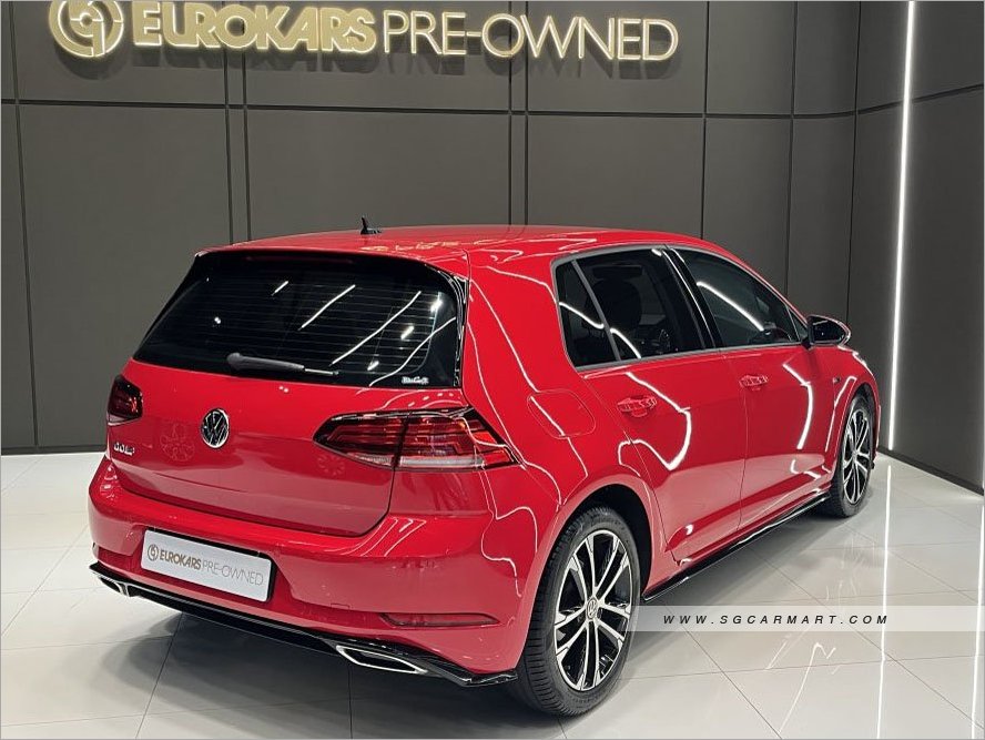 Volkswagen Golf 1.4A TSI Comfortline R-Line