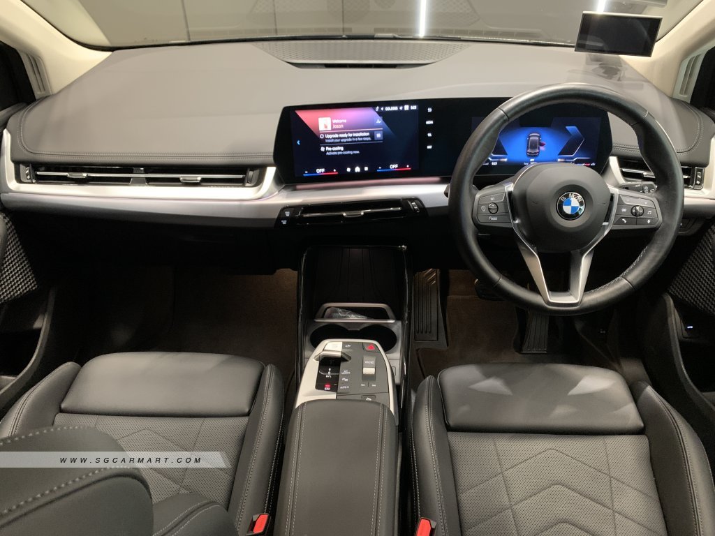 BMW 2 Series 216i Active Tourer Inspiring