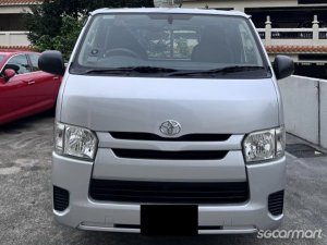 Toyota Hiace 3.0M (COE till 10/2030)