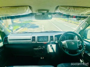 Toyota Hiace 2.8A DX