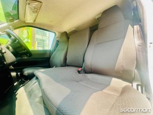 Toyota Hiace 2.8A DX