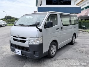 Toyota Hiace 2.8A DX