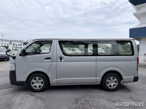 Toyota Hiace 2.8A DX