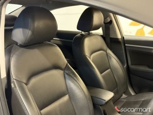 Hyundai Avante 1.6A GLS