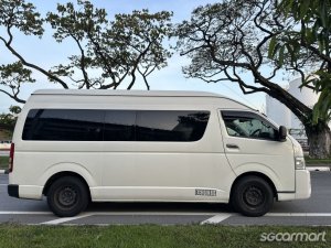 Toyota Hiace Commuter 2.8A GL