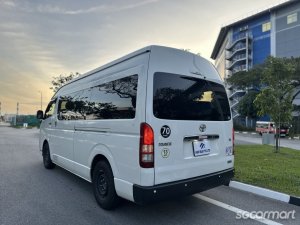 Toyota Hiace Commuter 2.8A GL