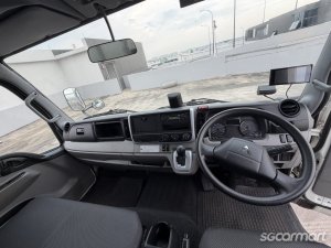 Mitsubishi Fuso Canter FEB21