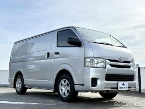 Toyota Hiace 3.0M