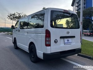 Toyota Hiace 2.8A DX