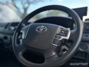 Toyota Hiace 2.8A DX