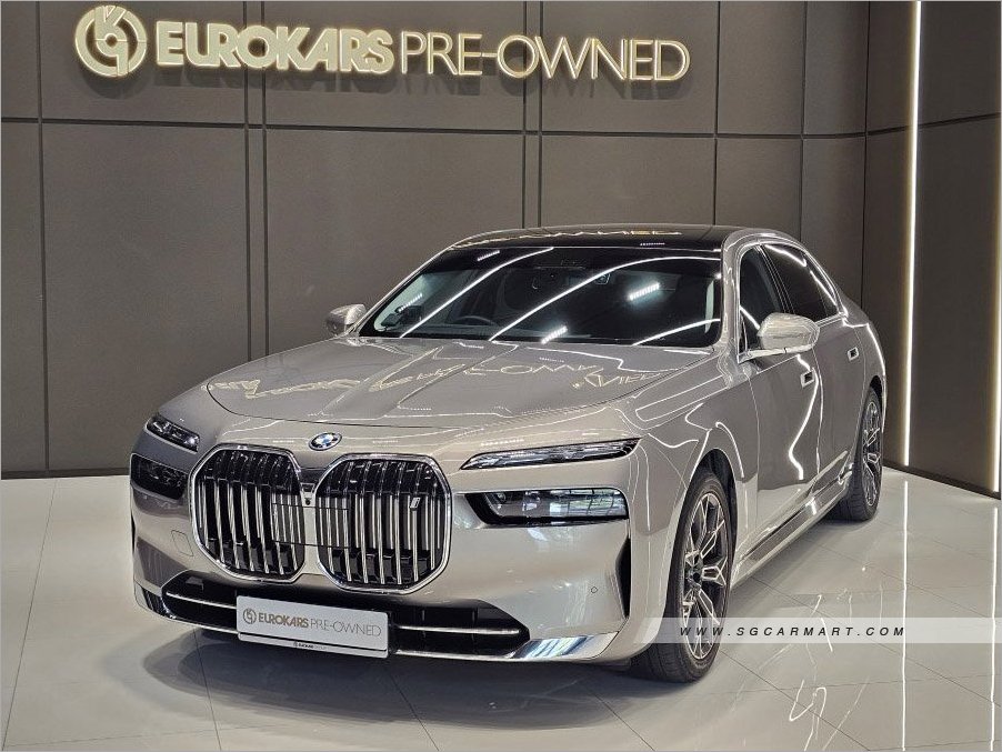 BMW i7 Electric eDrive50 Pinnacle