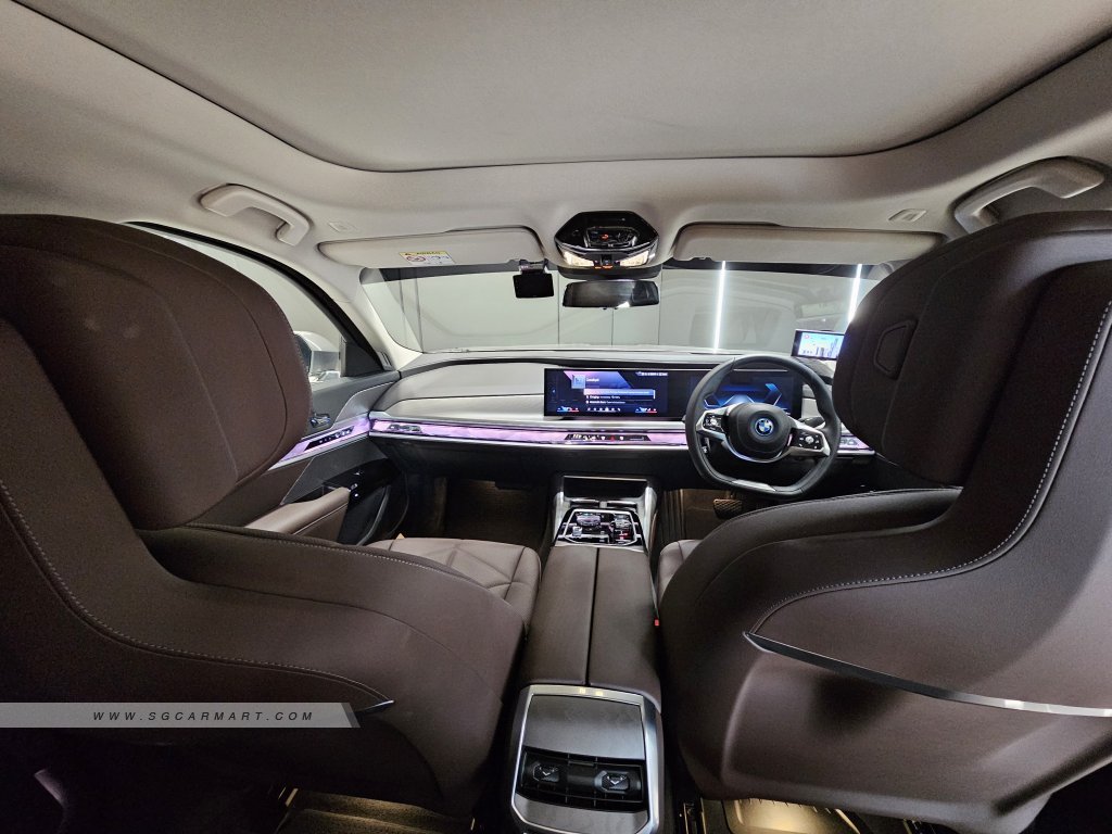 BMW i7 Electric eDrive50 Pinnacle