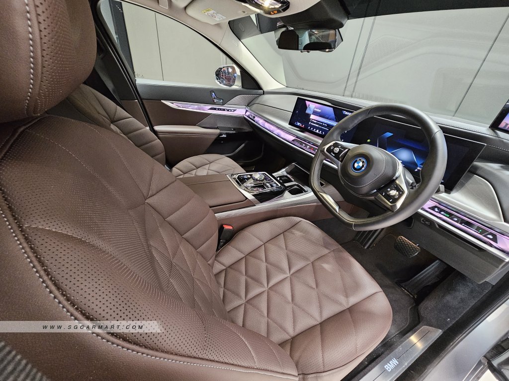 BMW i7 Electric eDrive50 Pinnacle