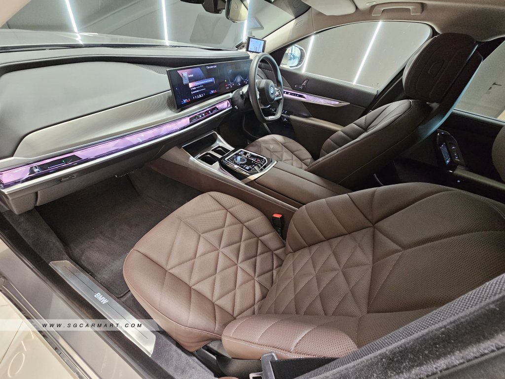 BMW i7 Electric eDrive50 Pinnacle