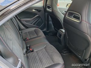 Mercedes-Benz CLA-Class CLA180 AMG Line Sunroof (COE till 02/2030)
