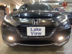 Honda Vezel Hybrid 1.5A X Honda Sensing