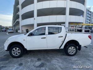 Mitsubishi Triton L200 Double-Cab 2.5M (COE till 04/2030)