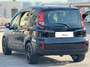 Toyota Sienta Hybrid 1.5A Standard