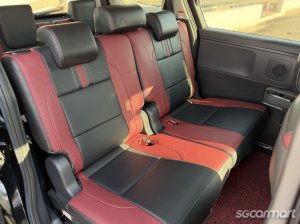 Toyota Sienta Hybrid 1.5A Standard