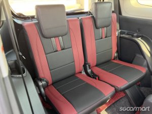 Toyota Sienta Hybrid 1.5A Standard