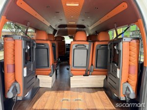 Toyota Hiace Commuter 2.8A GL