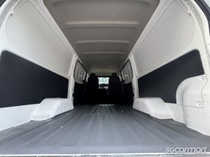 Nissan NV350 Urvan 2.0A