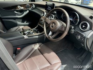 Mercedes-Benz GLC-Class GLC250 Coupe AMG Line