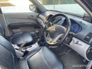 Mitsubishi Triton L200 Single-Cab 2.5M (COE till 07/2029)