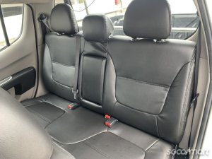 Mitsubishi Triton L200 Double-Cab 2.5A (COE till 10/2030)
