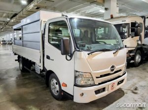 Hino XZU710R