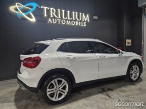 Mercedes-Benz GLA-Class GLA180