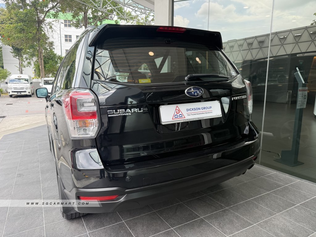 BMW 5 Series 523i Highline - Side Front