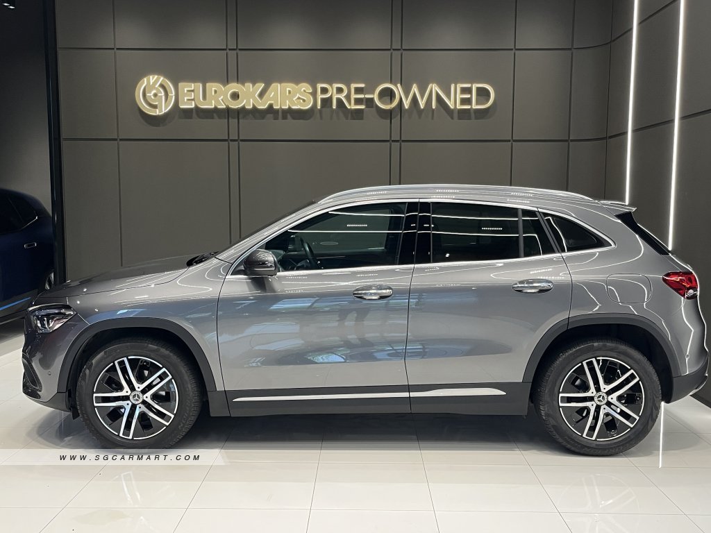 Mercedes-Benz GLA-Class GLA180 Progressive