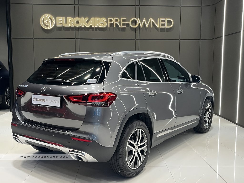 Mercedes-Benz GLA-Class GLA180 Progressive
