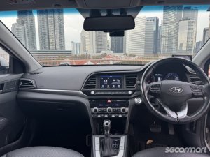 Hyundai Avante 1.6A GLS Elite