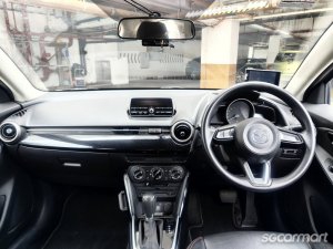Mazda 2 HB 1.5A Standard