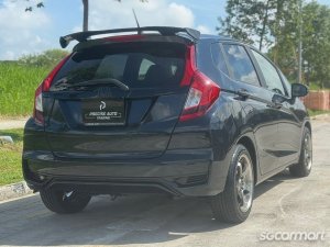 Honda Fit 1.3A G F-Package