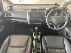Honda Fit 1.3A G F-Package