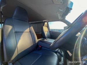 Toyota Hiace 3.0M