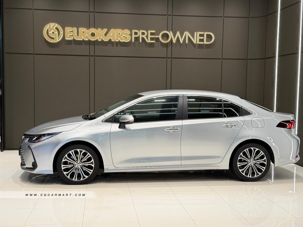 Toyota Corolla Altis 1.6A Elegance