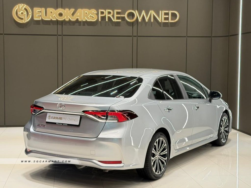 Toyota Corolla Altis 1.6A Elegance