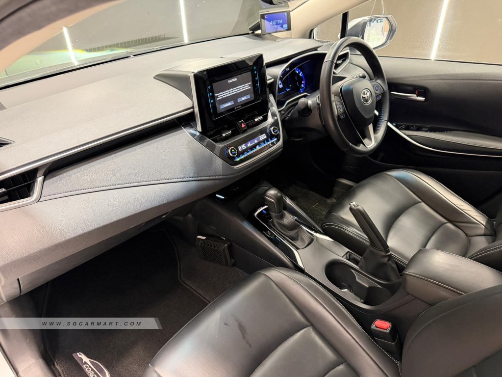 Toyota Corolla Altis 1.6A Elegance